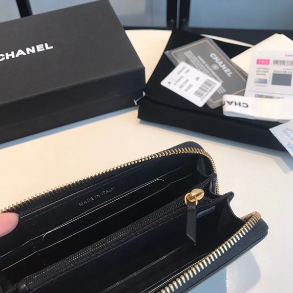 シャネル財布全体デザイン